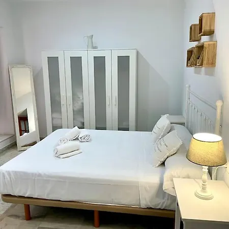 Апартаменти El Rincon Del Sacristan *